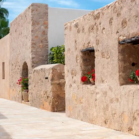 Safragell Ibiza & *